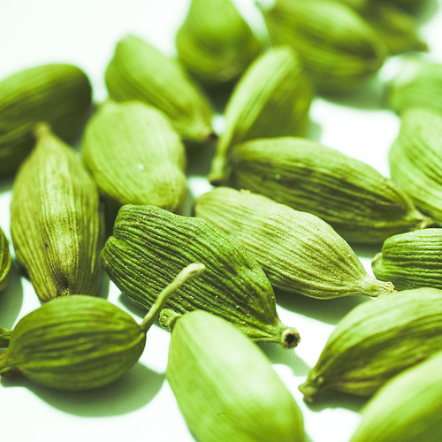 What Are The Health Benefits Of Cardamom